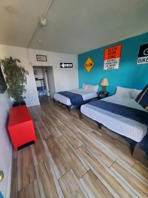 Desert Hills Motel Las Vegas Kültér fotó